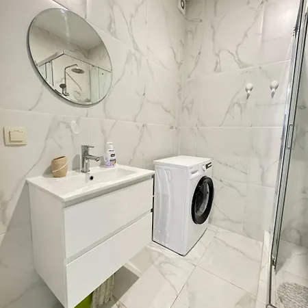 Modern Sea View Апартаменти *