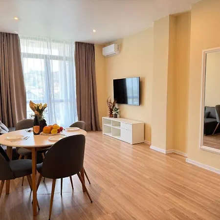 Modern Sea View Апартаменти