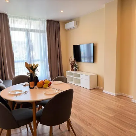 Апартаменти Modern Sea View *